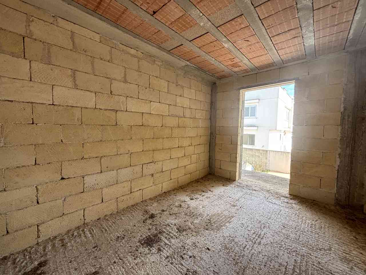 Abitazioni allo stato rustico foto 6